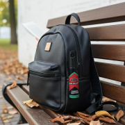 Compact non-harmful red gel spray for emergency use